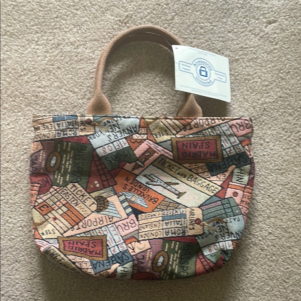 Accessories Unlimited Travel Theme Purse
